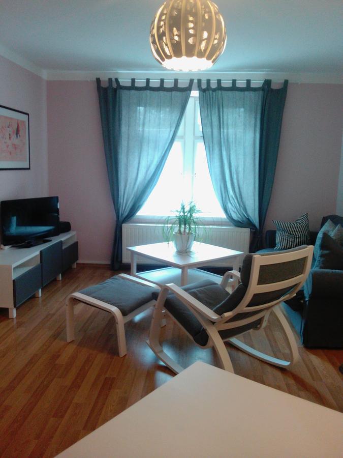 Durrrohrsdorf Gaestehaus Villa Rose מראה חיצוני תמונה